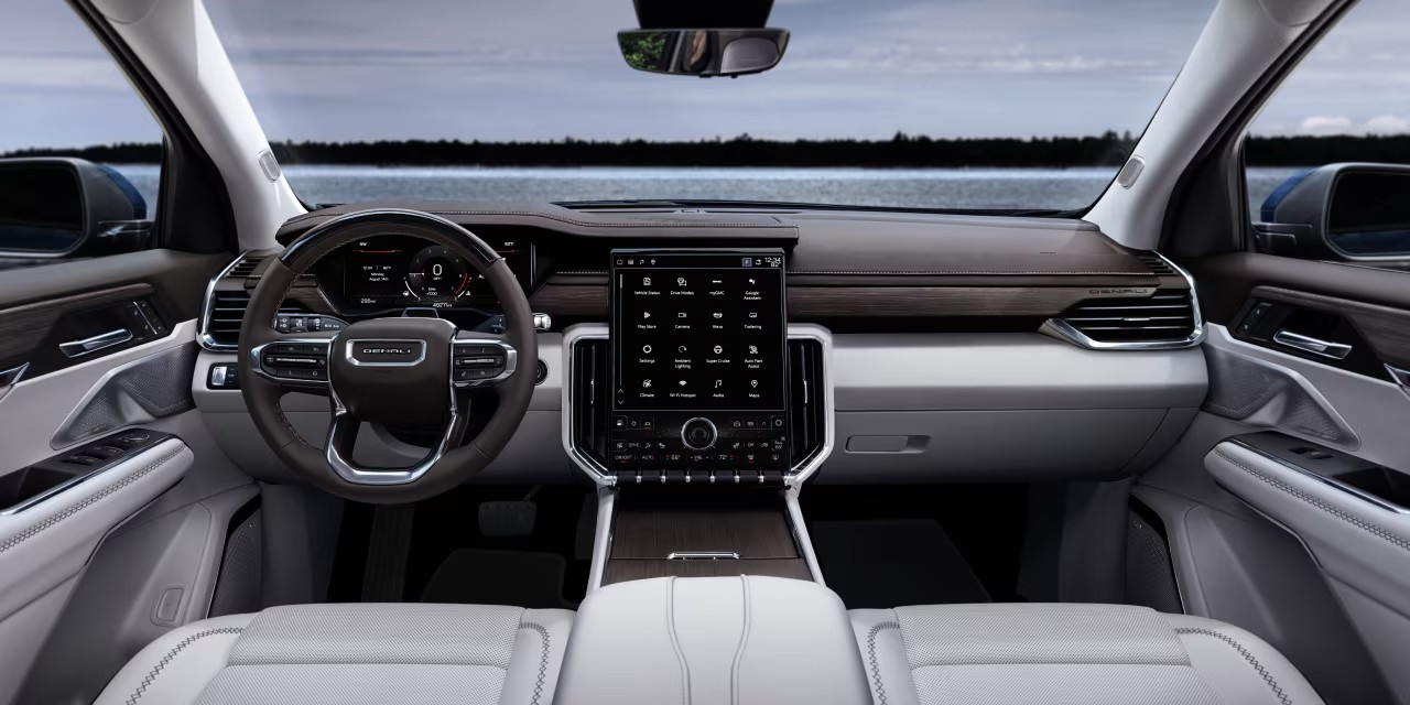 Spacious front interiors of the 2025 GMC Acadia.